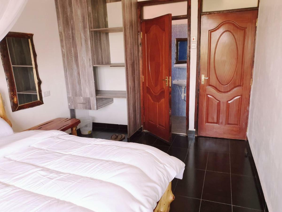 Merinja Guest House Naivasha Exterior photo